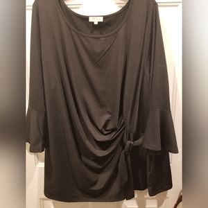 Chenault womans black size 26/28 blouse